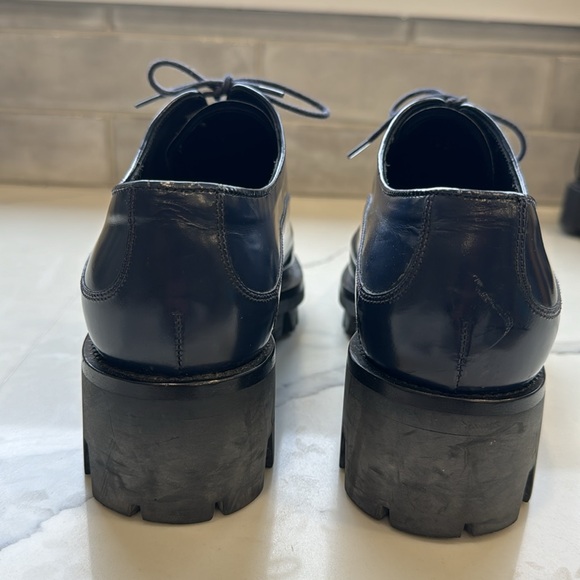 Prada leather lace up derby - Picture 6 of 8